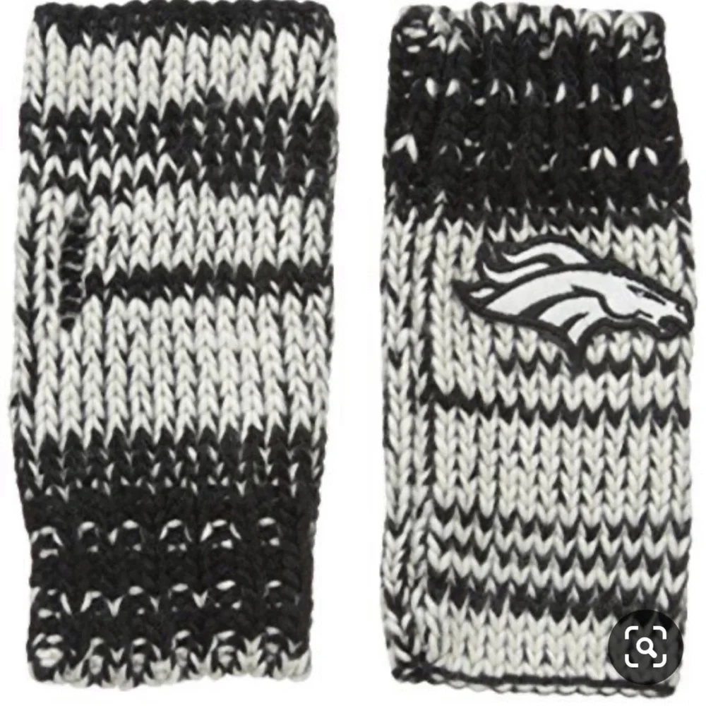 🆕 Denver Broncos NFL women’s knit han…